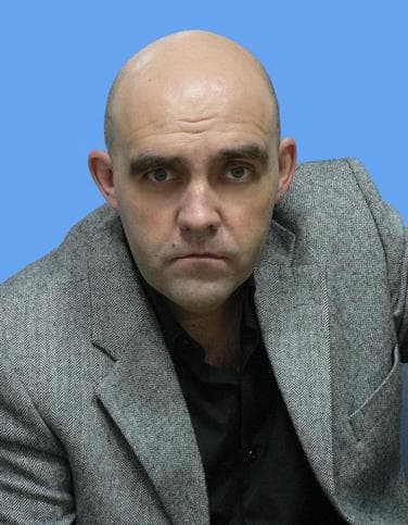 Станислав Нови