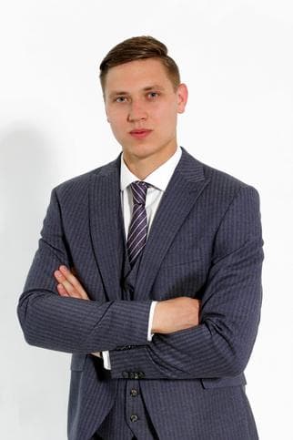 Антон Ломовцев