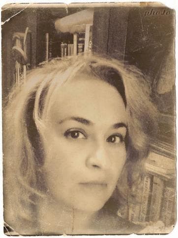Катирина Золатава
