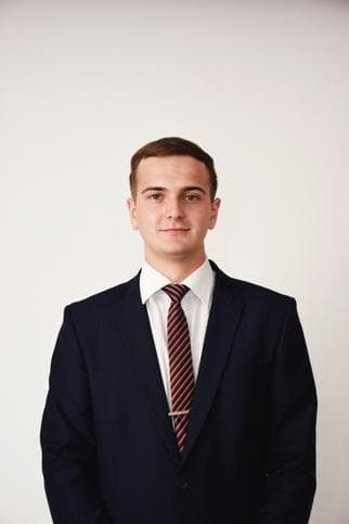 Александр Комолов