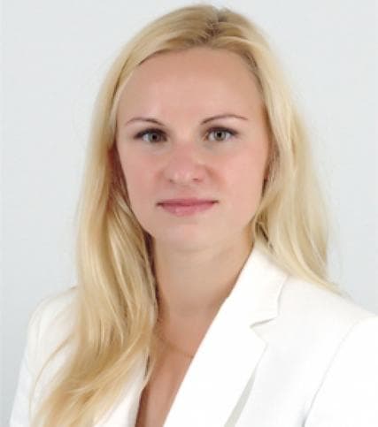 Елена Авджян
