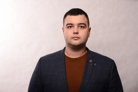 Артем Северин