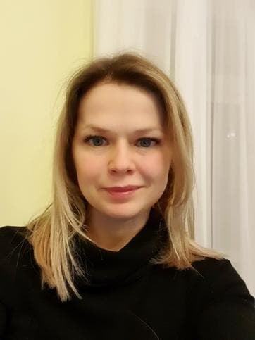 Елена Сафонова