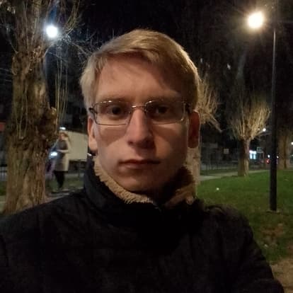Антон Ларин
