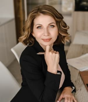 Анна Зверева