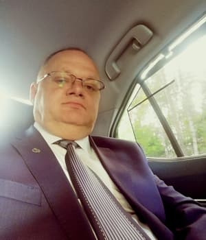Борис Понамарев