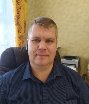 Данил Сафонов