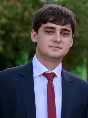 Мурат Хамуков