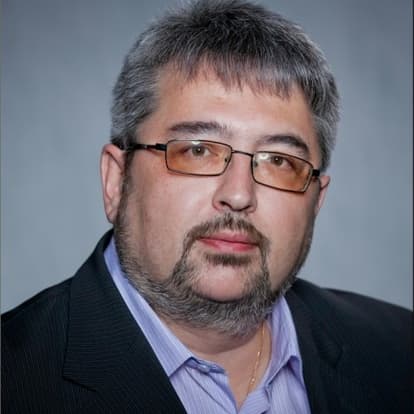 Игорь Петухов