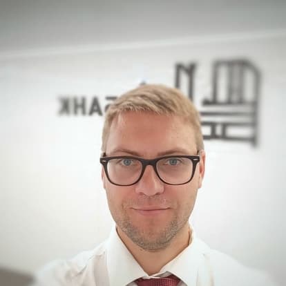 Денис Богданов