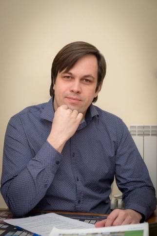 Евгений Бажутов