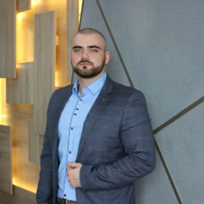 Руслан Гулиев