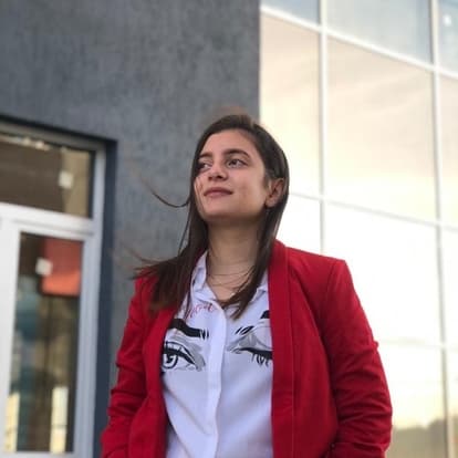 Анна Цыганова