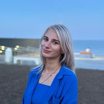 Анна Лазаренко