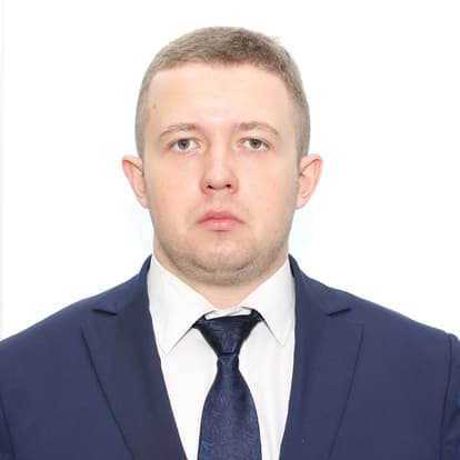 Максим Павлов