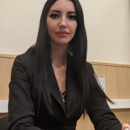 Елена Костенко