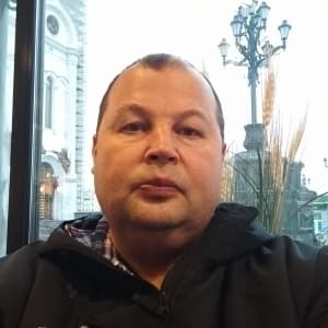 Анатолий Костров