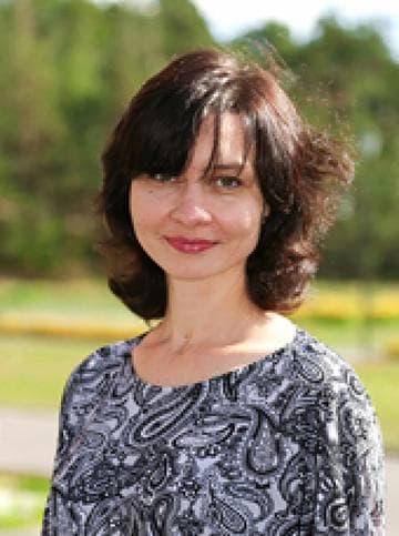 Анна Зобнина