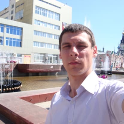 Андрей Кустов