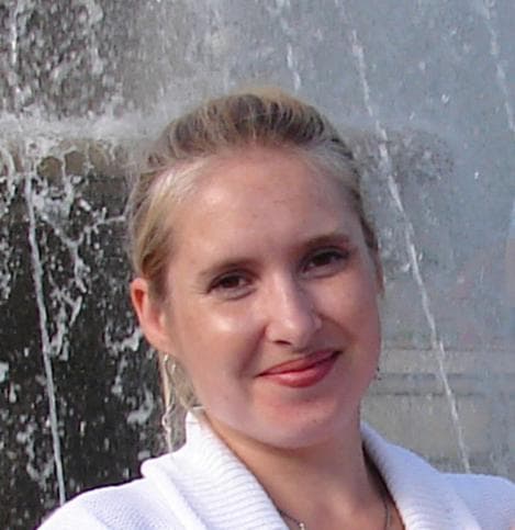 Анна Пудикова